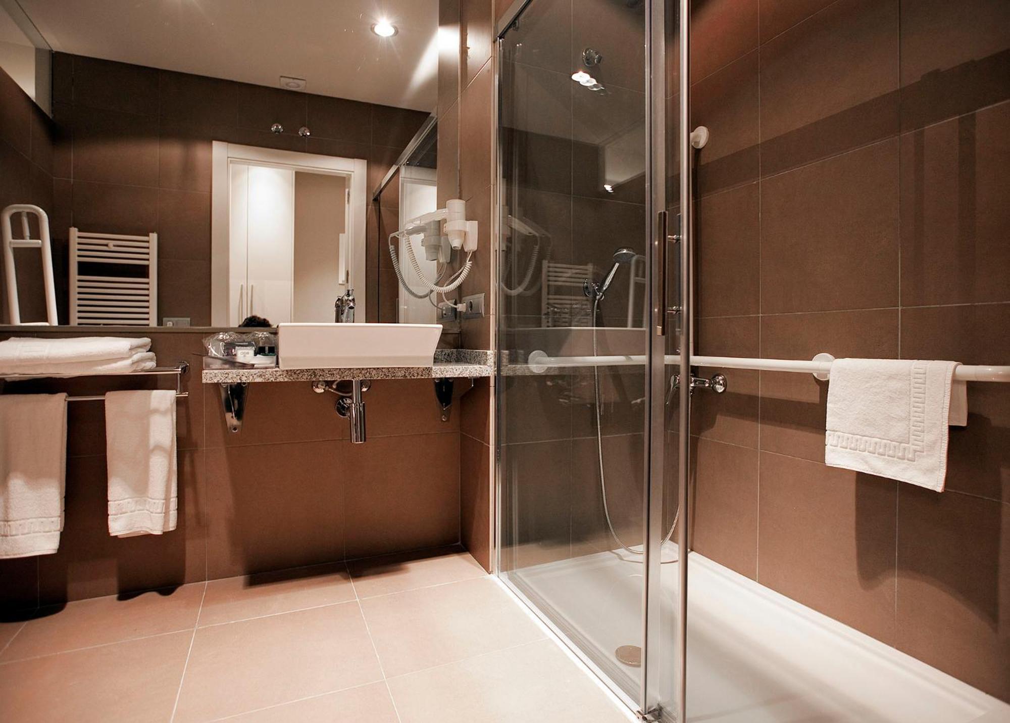 Hotel Rural Valdorba Sansoain ภายนอก รูปภาพ